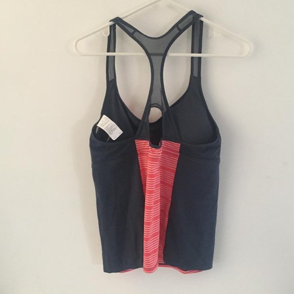 Nike women's running tank size XL - Picture 3 of 4